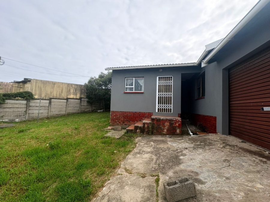 3 Bedroom Property for Sale in Braelyn Eastern Cape